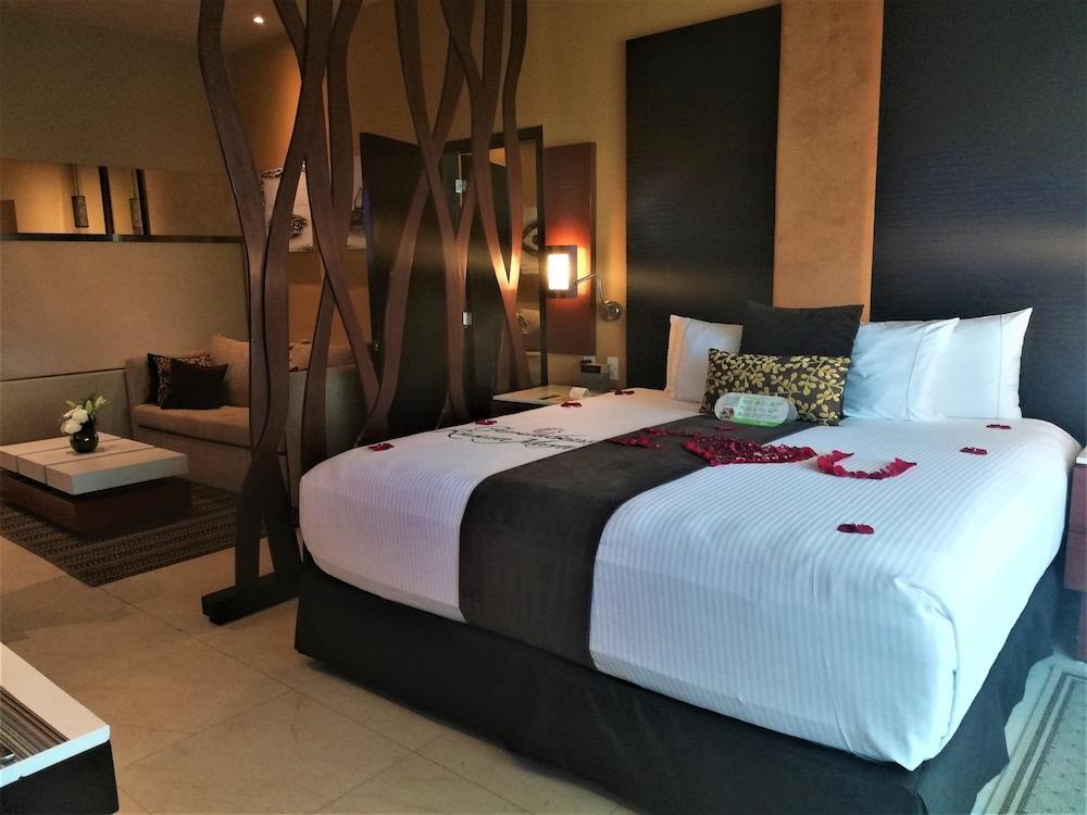 Generations Riviera Maya Family Resort Catamaran, Water Park & More Inclusive Puerto Morelos Esterno foto