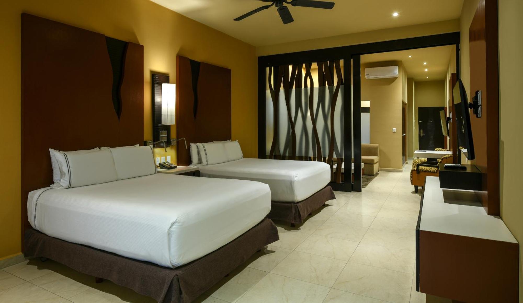 Generations Riviera Maya Family Resort Catamaran, Water Park & More Inclusive Puerto Morelos Esterno foto